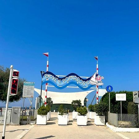 Next Stop: Bari Zewnętrze zdjęcie